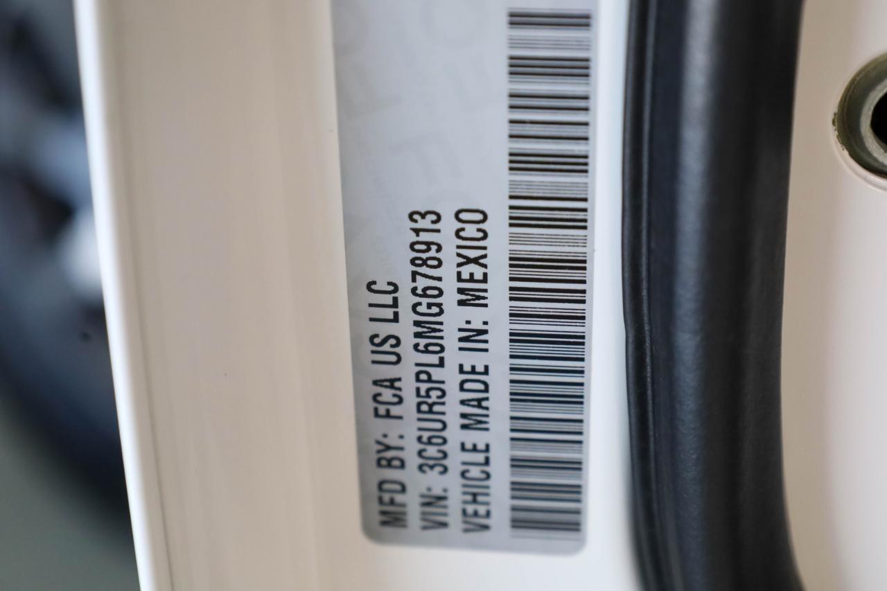 RAM 2500 Longhorn 4x4 Mega Cab 6'4" Box 2021