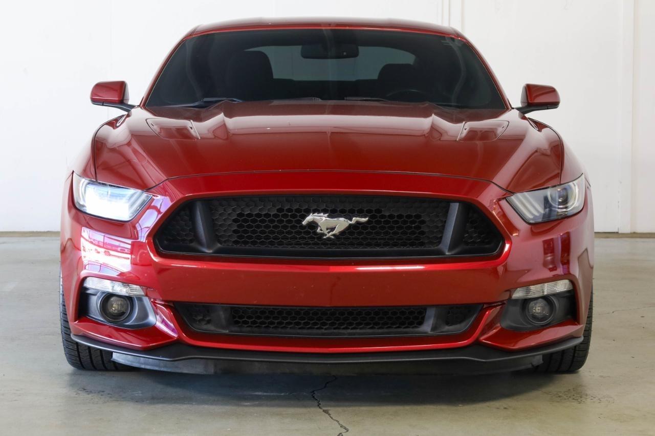 Ford Mustang GT Fastback 2017