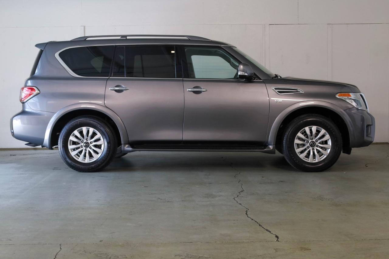Nissan Armada 4x4 SV 2020