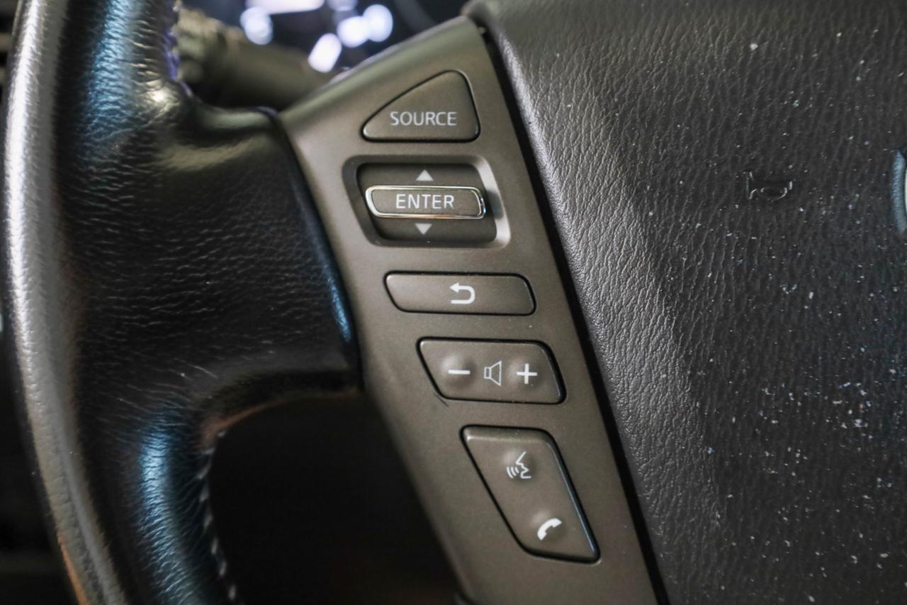 Nissan Armada 4x4 SV 2020