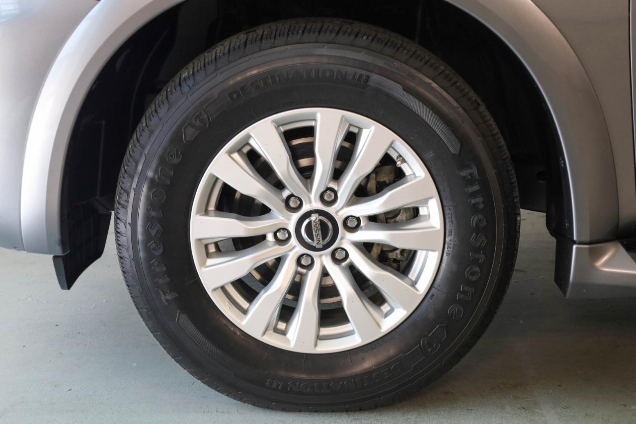 Nissan Armada 4x4 SV 2020