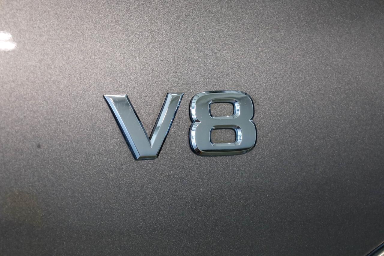 Nissan Armada 4x4 SV 2020