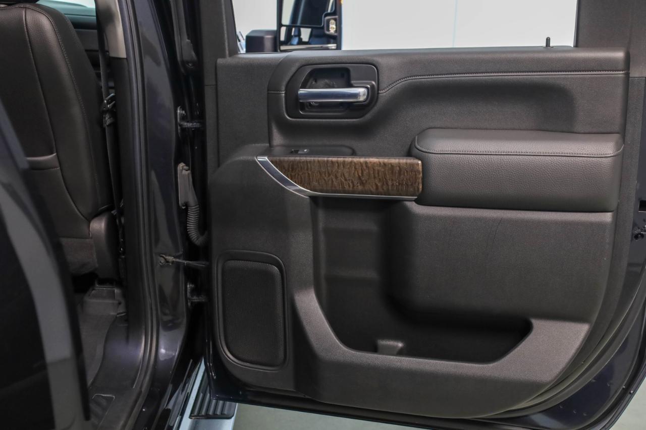 GMC Sierra 2500HD 4WD Crew Cab 159" Denali 2020