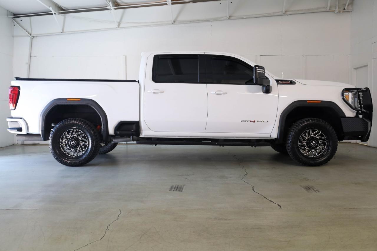 GMC Sierra 2500HD 4WD Crew Cab 159" AT4 2022
