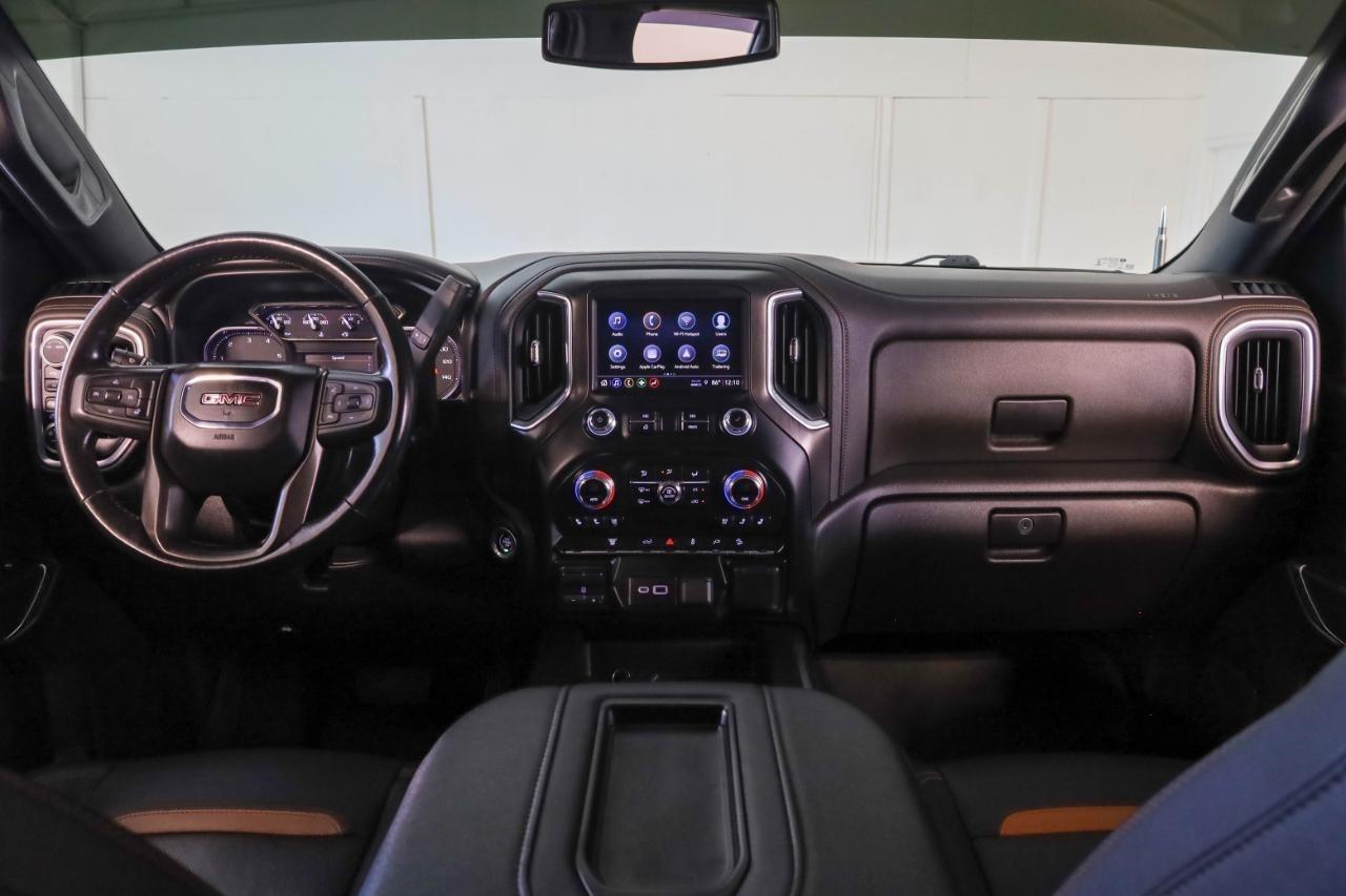 GMC Sierra 2500HD 4WD Crew Cab 159" AT4 2022