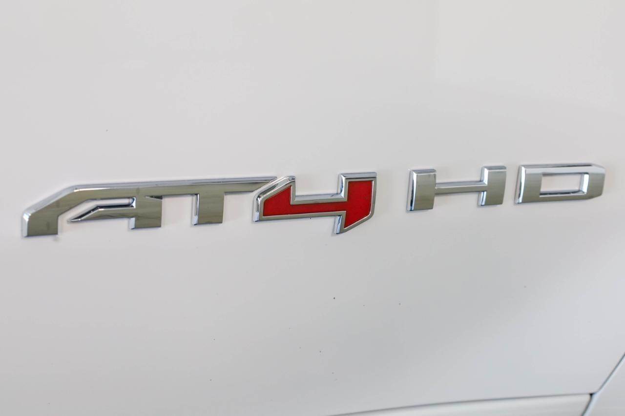 GMC Sierra 2500HD 4WD Crew Cab 159" AT4 2022