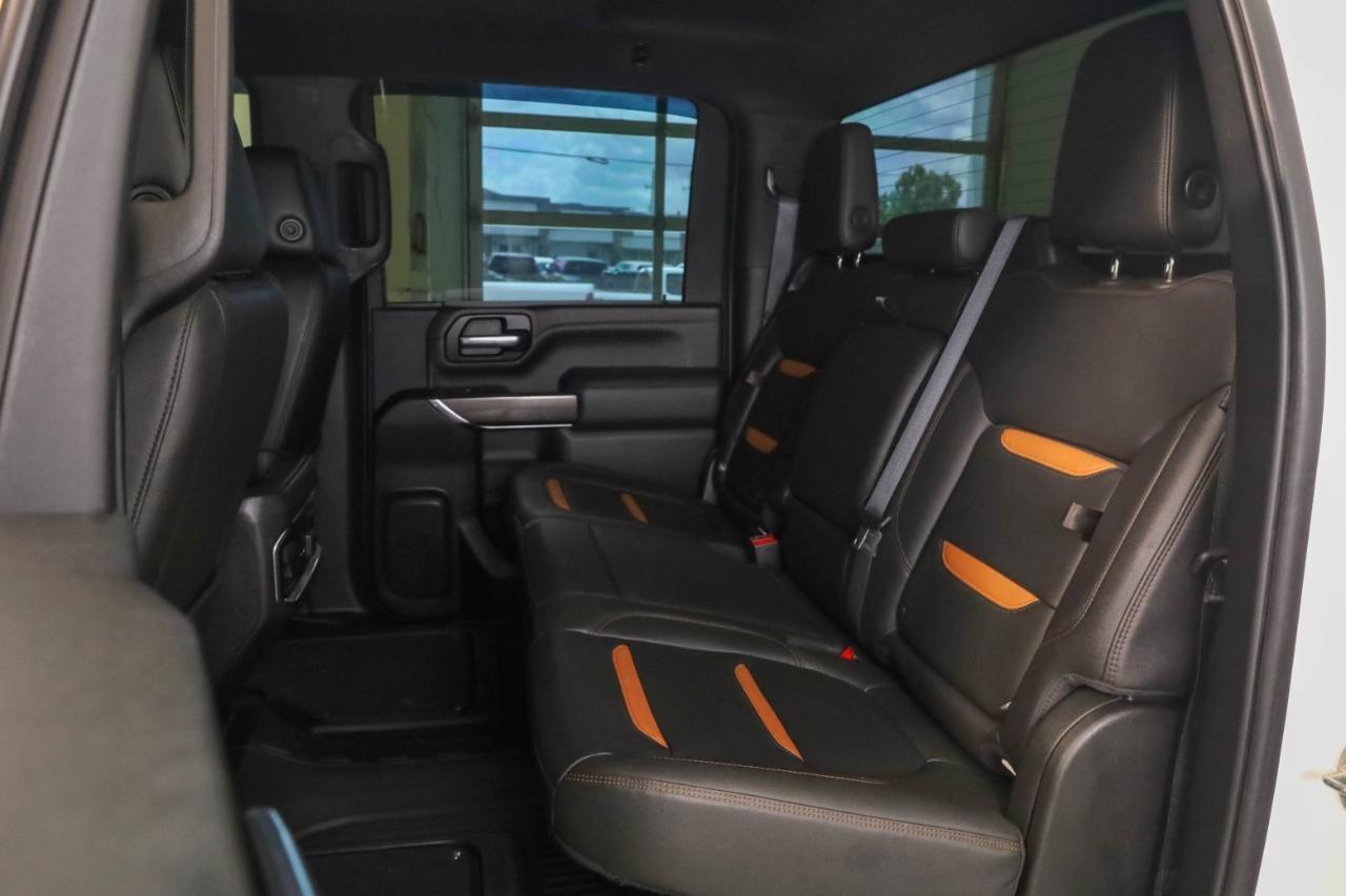 GMC Sierra 2500HD 4WD Crew Cab 159" AT4 2022