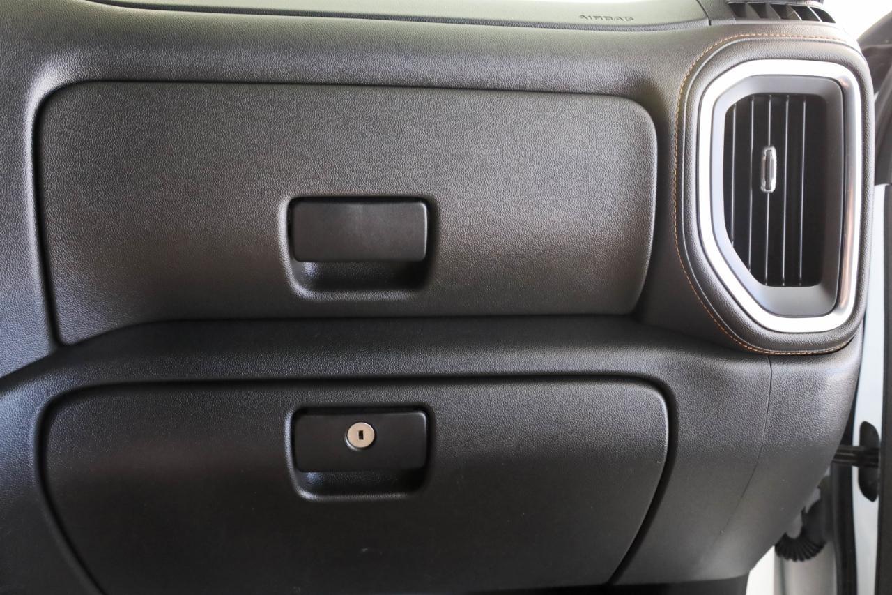 GMC Sierra 2500HD 4WD Crew Cab 159" AT4 2022