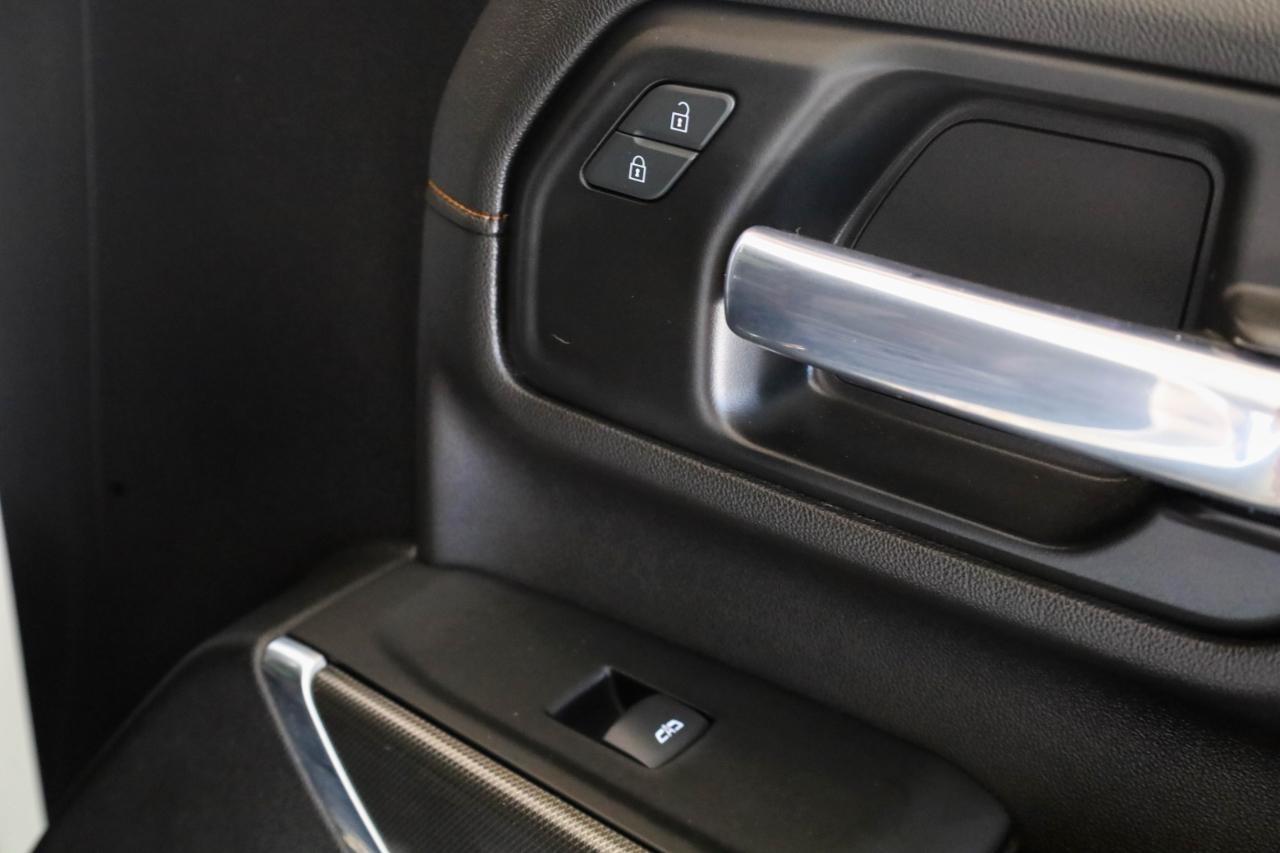 GMC Sierra 2500HD 4WD Crew Cab 159" AT4 2022