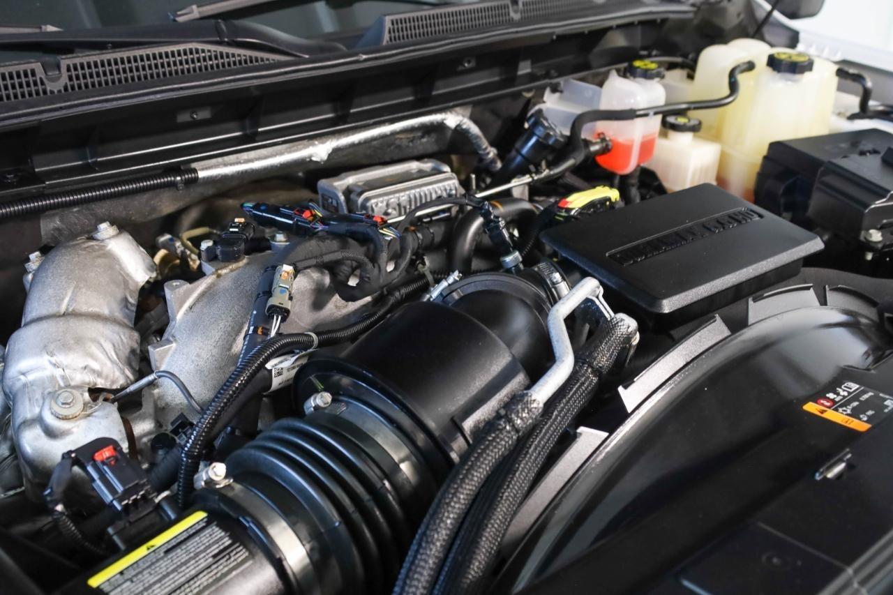 GMC Sierra 2500HD 4WD Crew Cab 159" AT4 2022