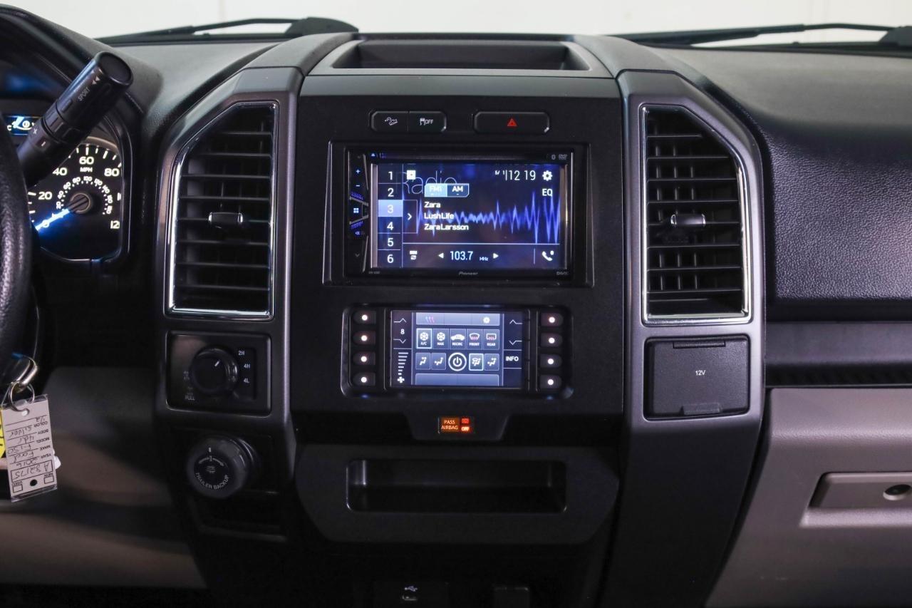 Ford F-150 4WD SuperCrew 145" King Ranch 2016