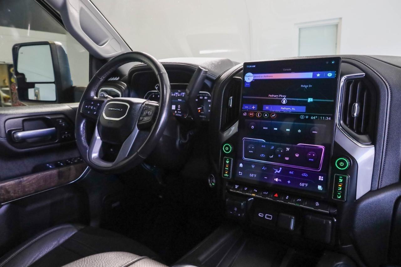 GMC Sierra 2500HD 4WD Crew Cab 159" Denali 2022