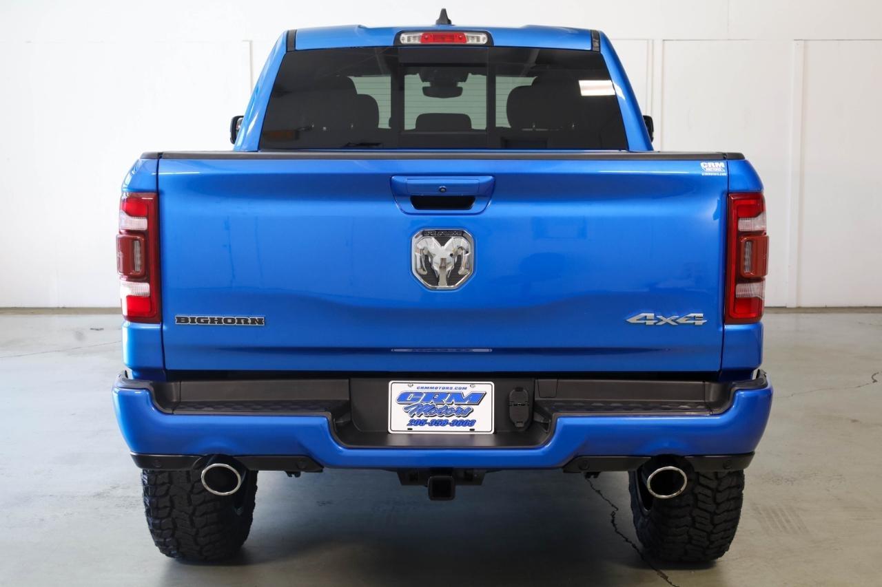 RAM 1500 Big Horn 4x4 Crew Cab 5'7" Box 2022