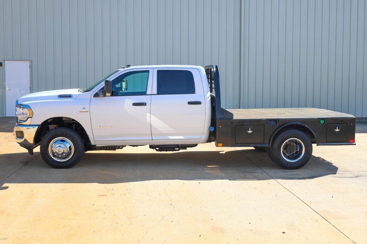 RAM 3500 Chassis Cab Tradesman 4WD Crew Cab 60" CA 172.4" WB 2021