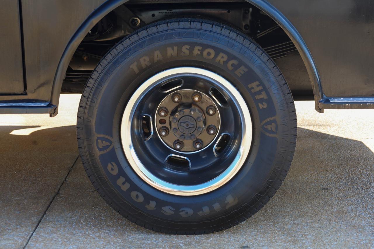 RAM 3500 Chassis Cab Tradesman 4WD Crew Cab 60" CA 172.4" WB 2021