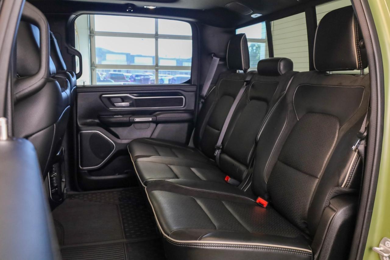 RAM 1500 Laramie 4x4 Crew Cab 5'7" Box 2022