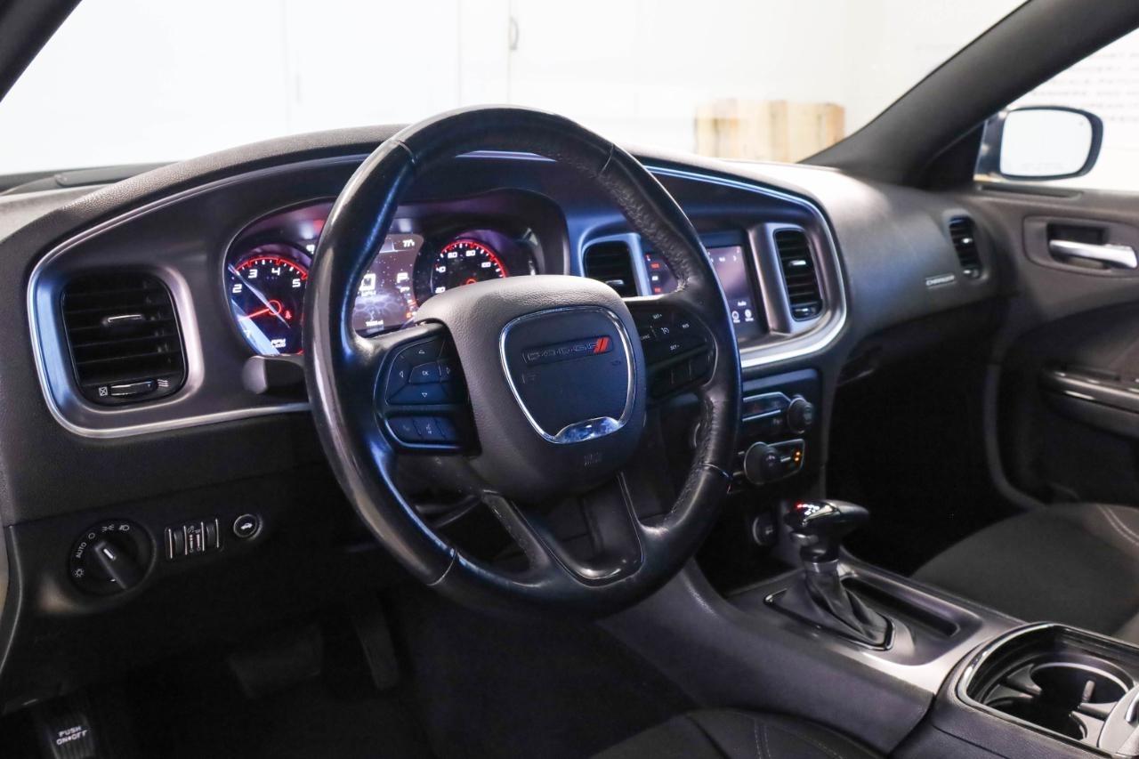 Dodge Charger SXT RWD 2021