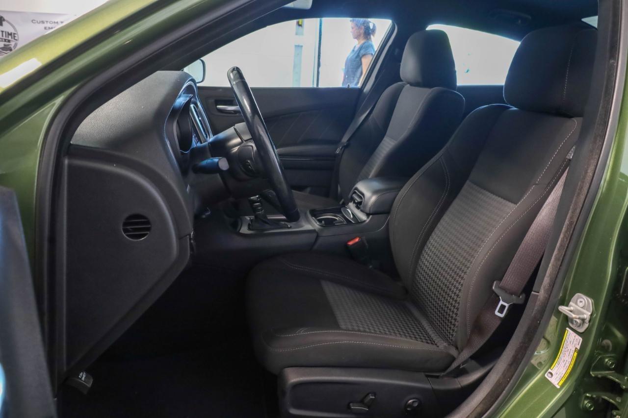 Dodge Charger SXT RWD 2021