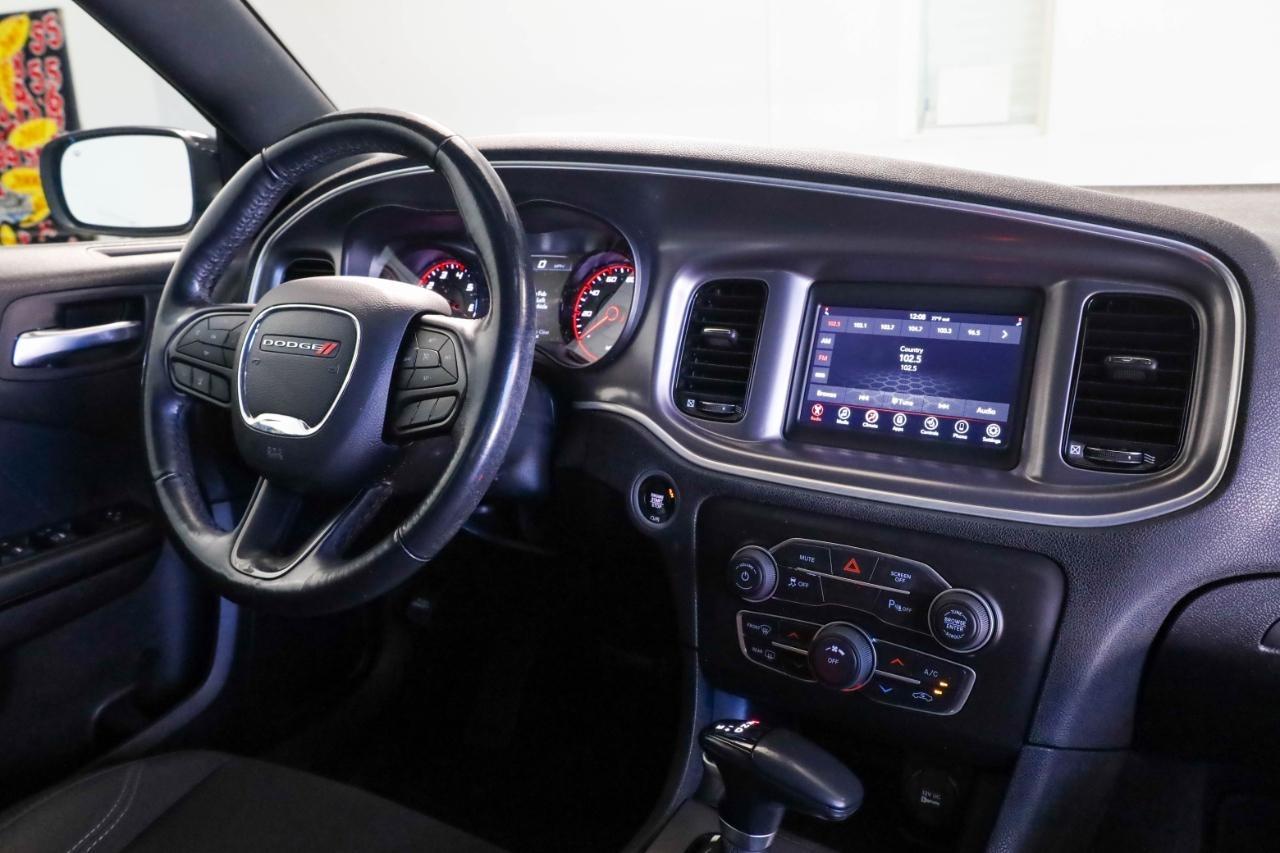 Dodge Charger SXT RWD 2021