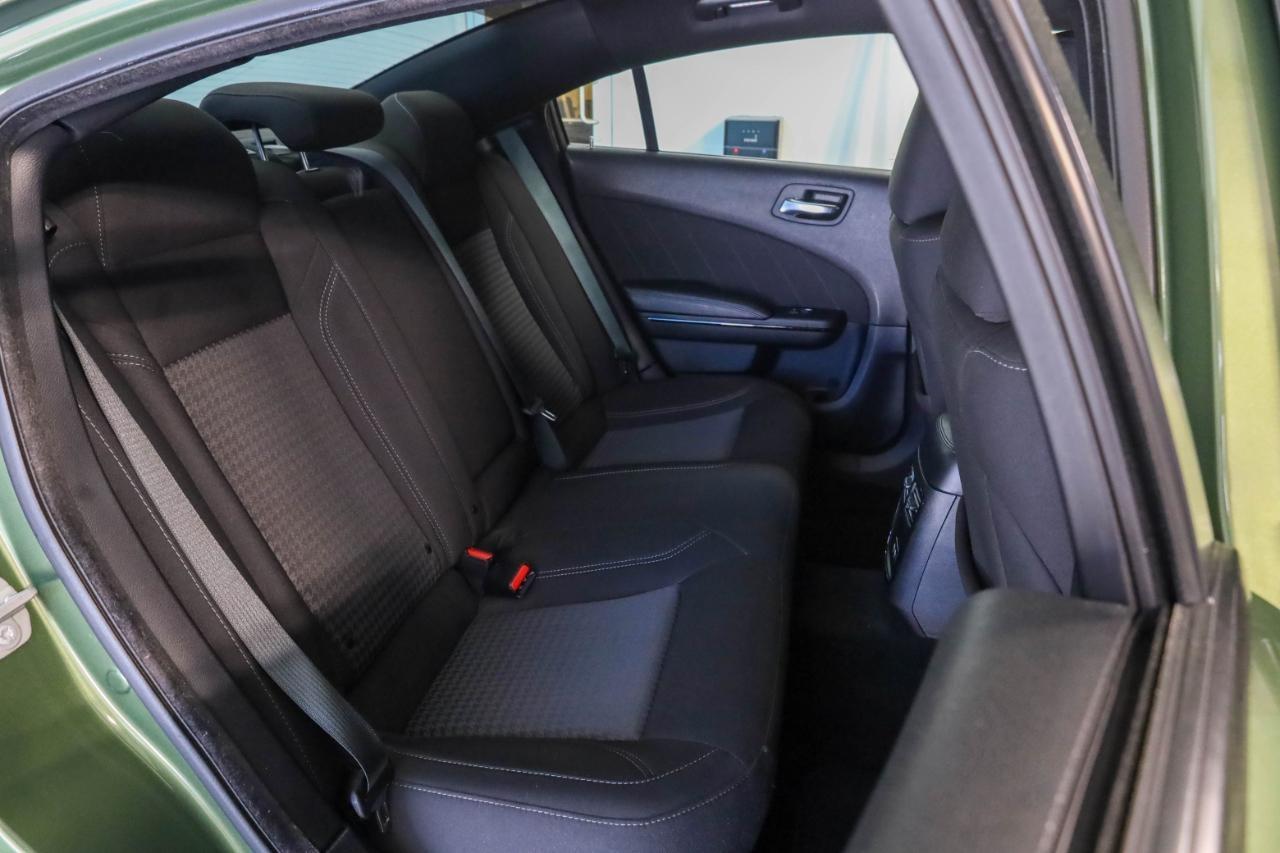 Dodge Charger SXT RWD 2021