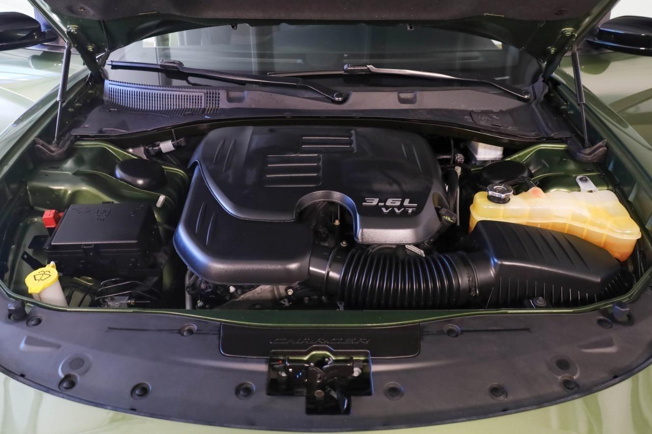 Dodge Charger SXT RWD 2021