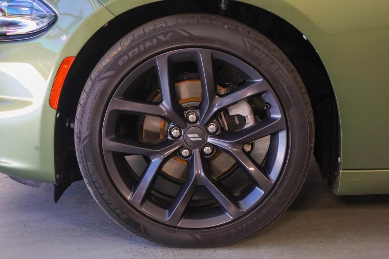 Dodge Charger SXT RWD 2021