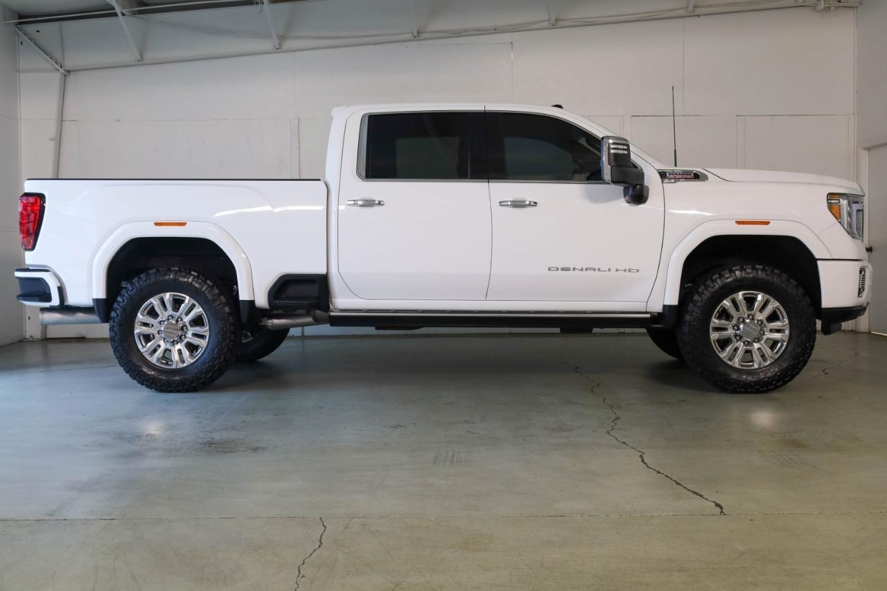 GMC Sierra 2500HD 4WD Crew Cab 159" Denali 2022