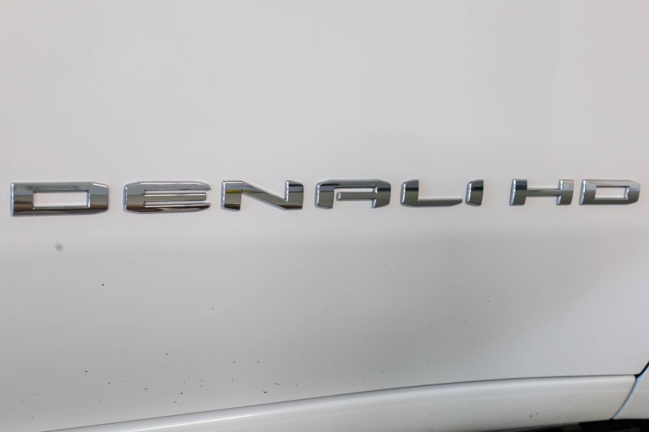 GMC Sierra 2500HD 4WD Crew Cab 159" Denali 2022