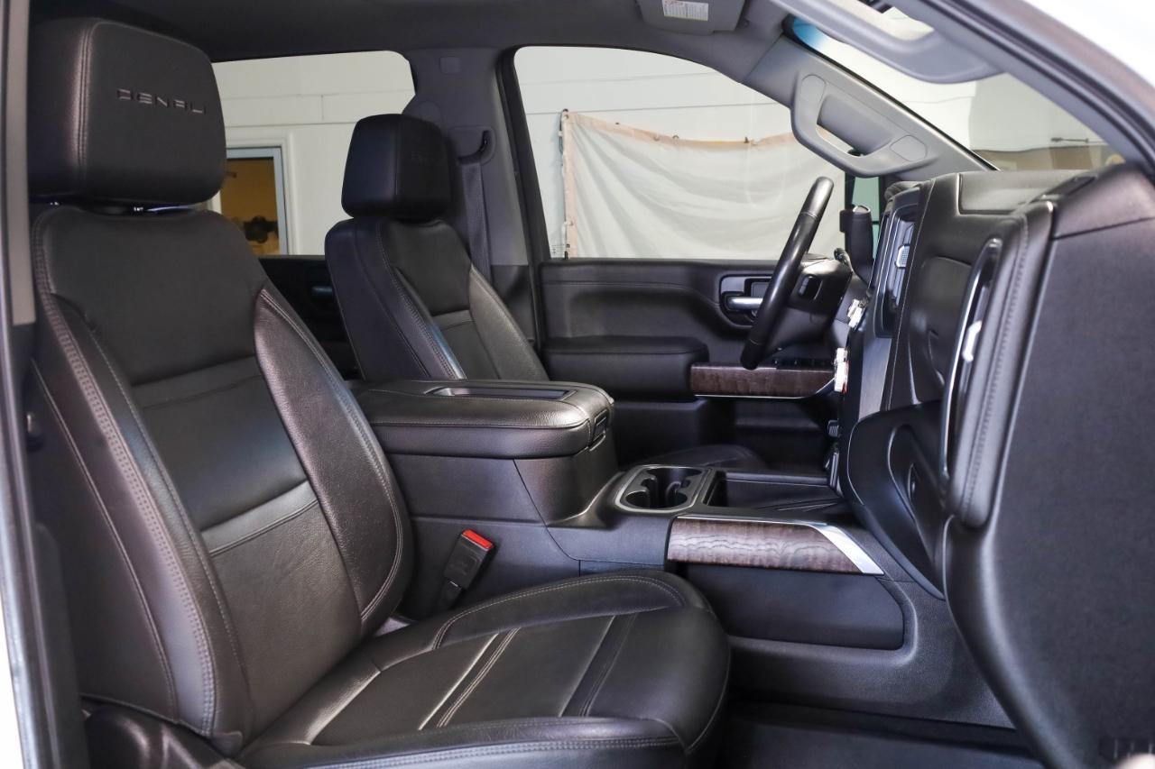 GMC Sierra 2500HD 4WD Crew Cab 159" Denali 2022