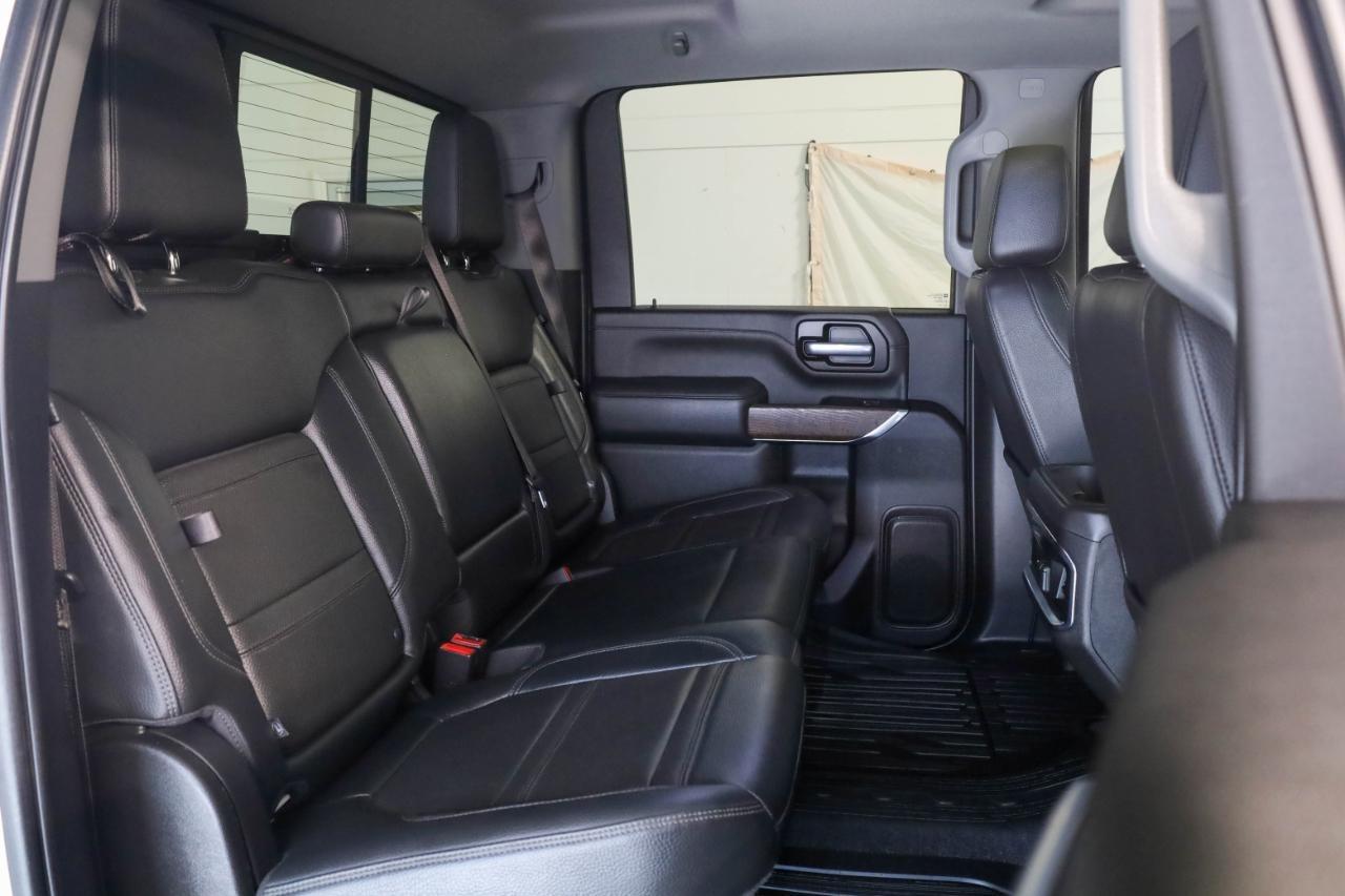 GMC Sierra 2500HD 4WD Crew Cab 159" Denali 2022