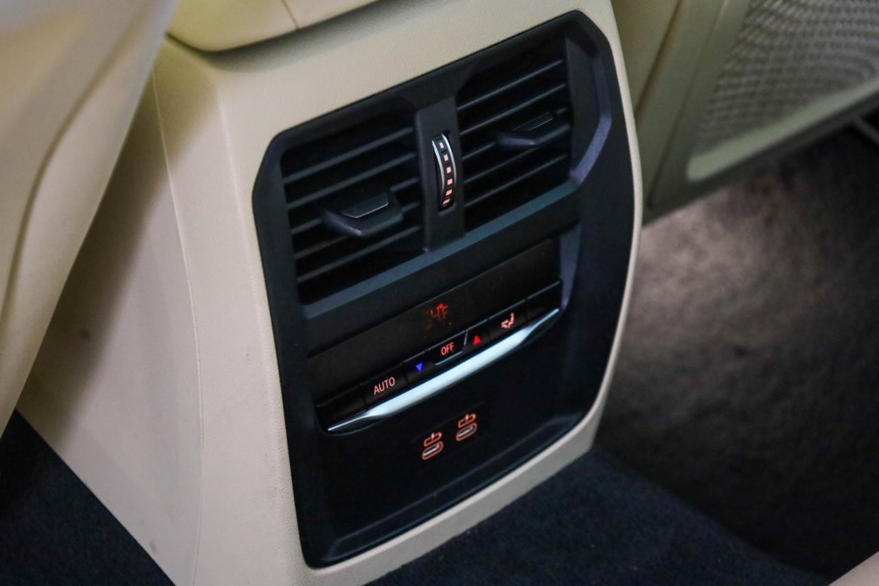 BMW 3 Series 330e Plug-In Hybrid North America 2021