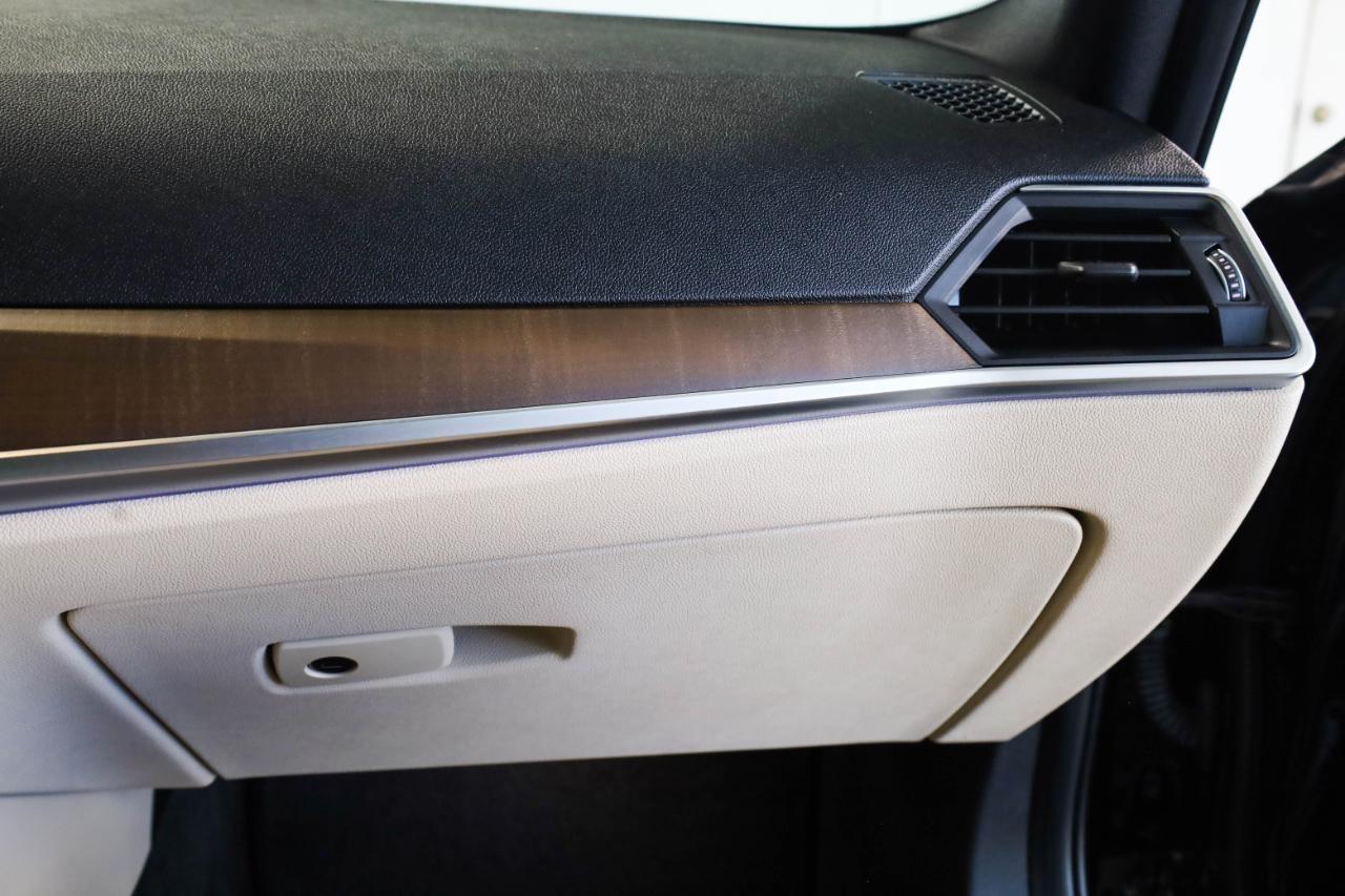 BMW 3 Series 330e Plug-In Hybrid North America 2021