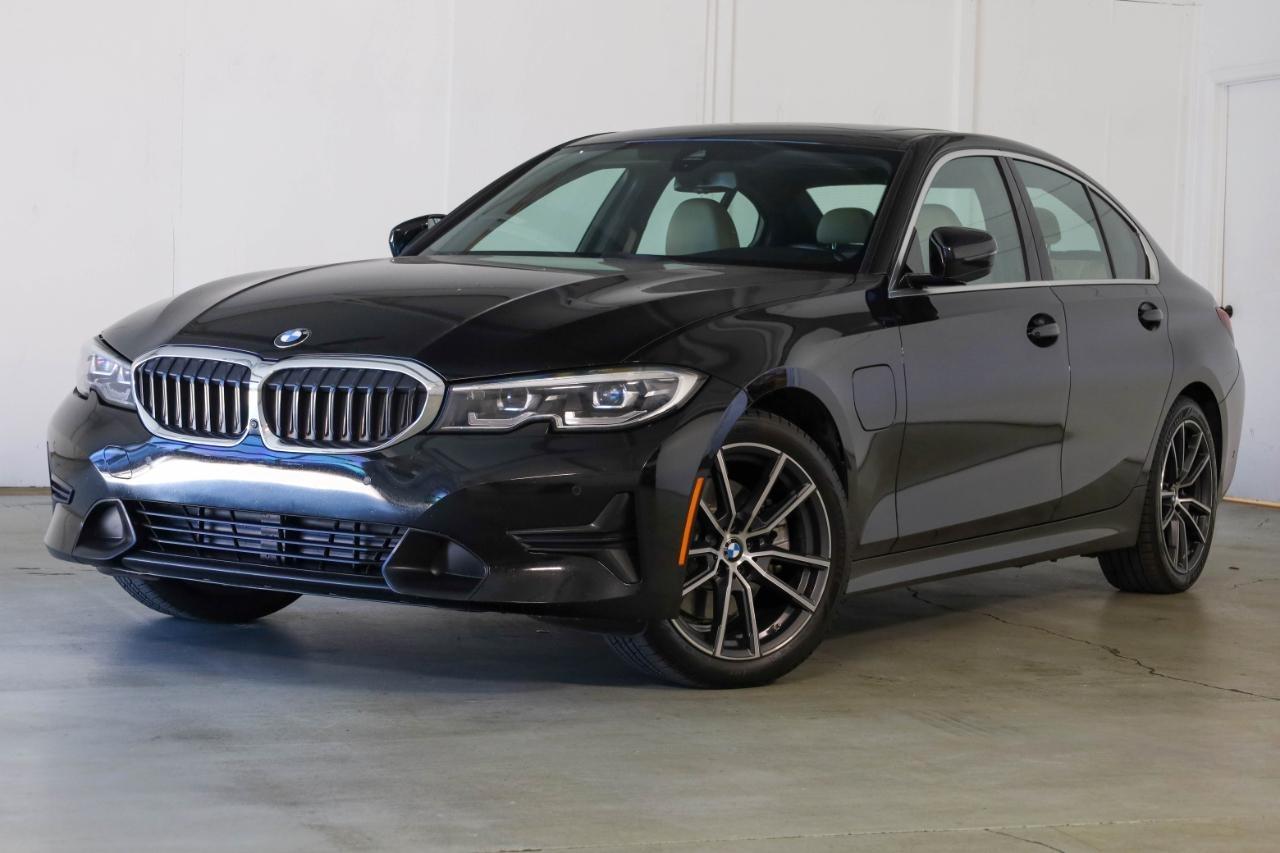 BMW 3 Series 330e Plug-In Hybrid North America 2021