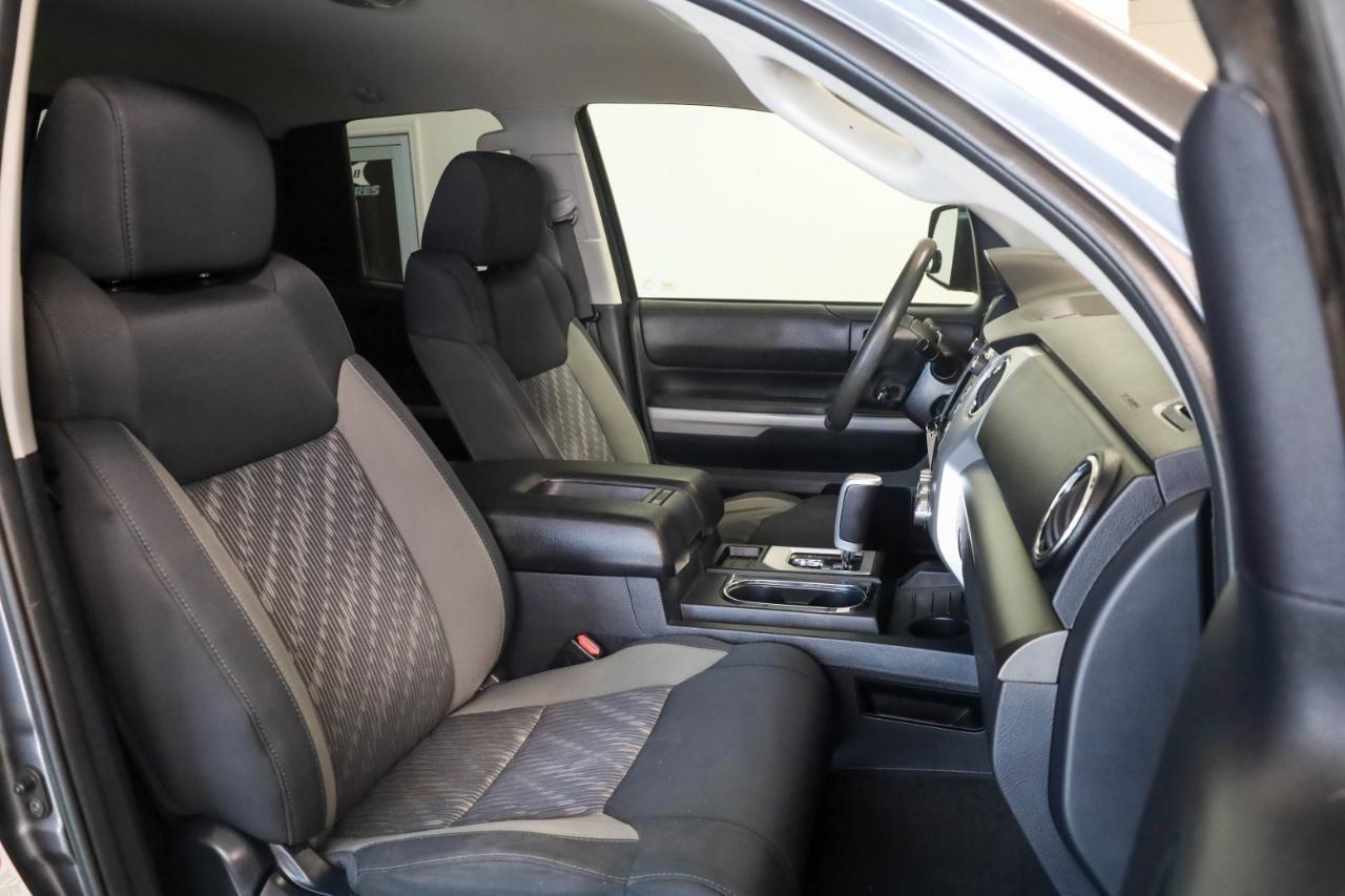 Toyota Tundra 2WD Limited Double Cab 6.5' Bed 5.7L (Natl) 2018