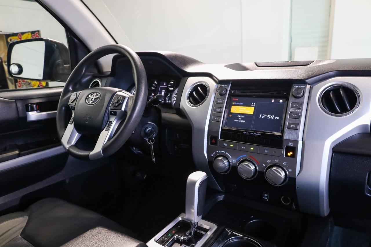 Toyota Tundra 2WD Limited Double Cab 6.5' Bed 5.7L (Natl) 2018