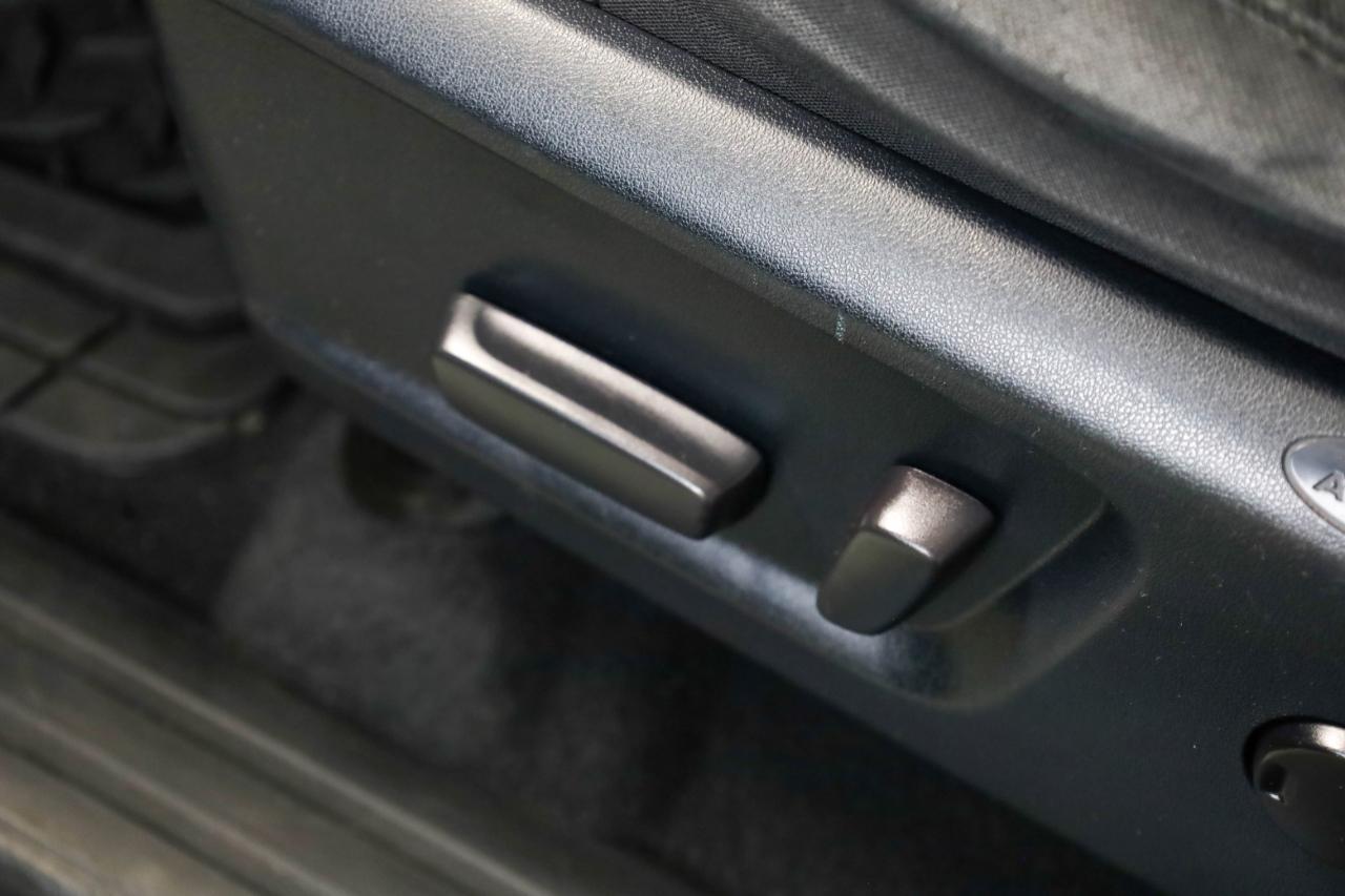 Toyota Tundra 2WD Limited Double Cab 6.5' Bed 5.7L (Natl) 2018