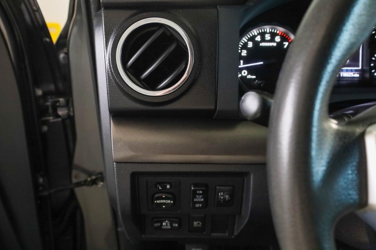 Toyota Tundra 2WD Limited Double Cab 6.5' Bed 5.7L (Natl) 2018