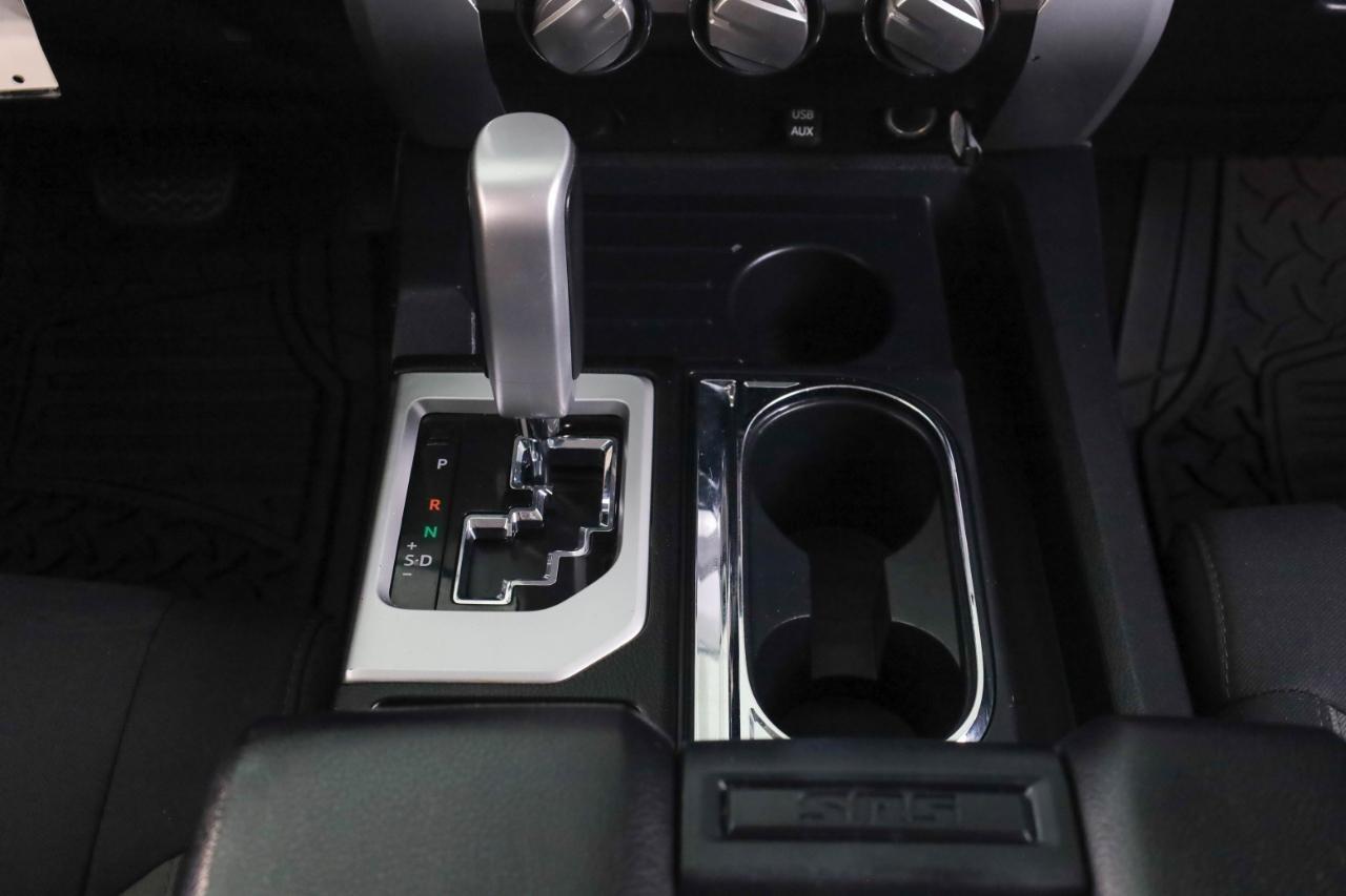 Toyota Tundra 2WD Limited Double Cab 6.5' Bed 5.7L (Natl) 2018