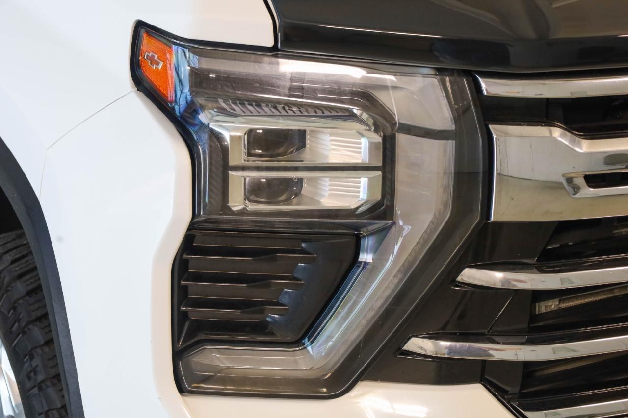 Chevrolet Silverado 2500HD 4WD Crew Cab 159" LTZ 2024