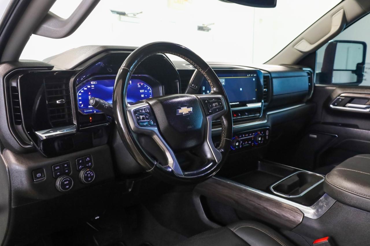 Chevrolet Silverado 2500HD 4WD Crew Cab 159" LTZ 2024