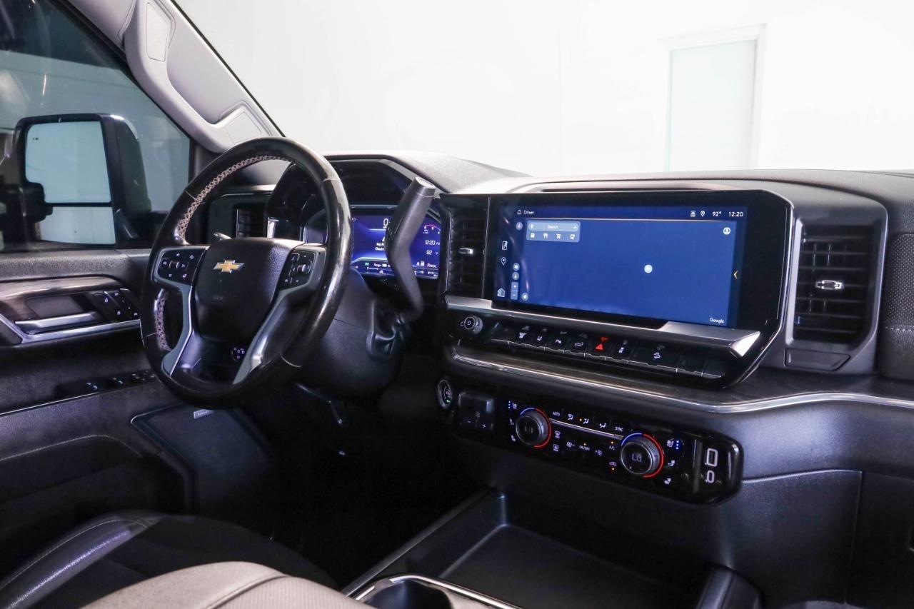 Chevrolet Silverado 2500HD 4WD Crew Cab 159" LTZ 2024
