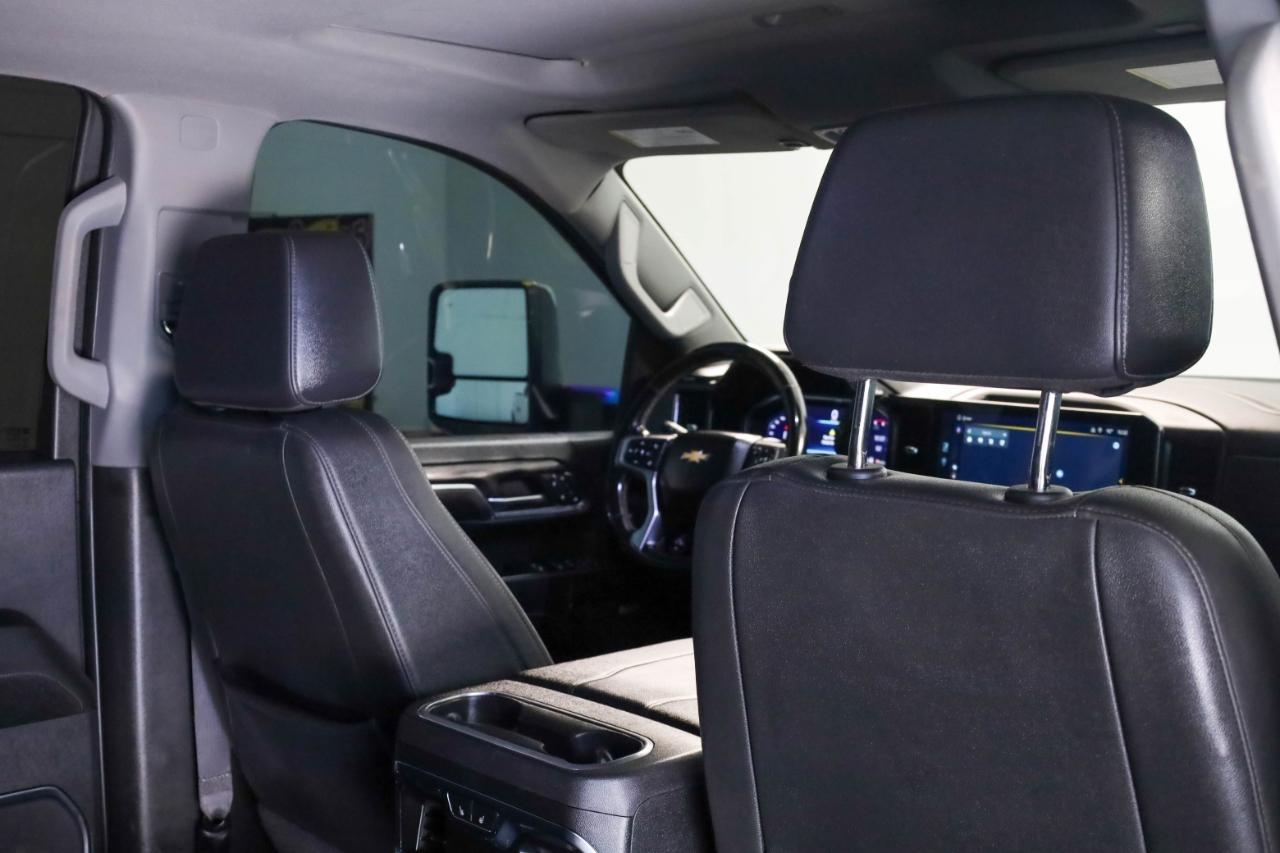 Chevrolet Silverado 2500HD 4WD Crew Cab 159" LTZ 2024