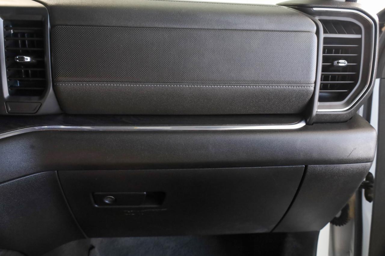 Chevrolet Silverado 2500HD 4WD Crew Cab 159" LTZ 2024
