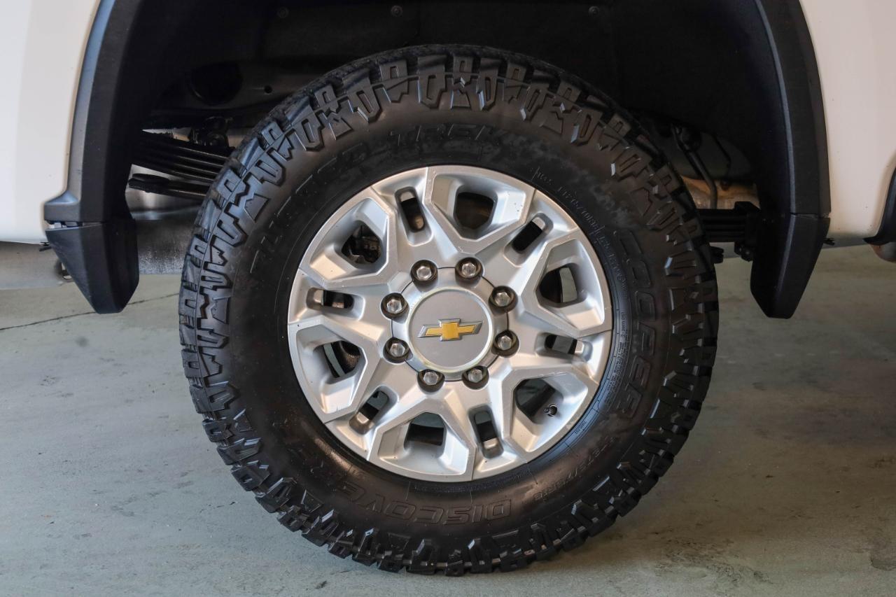 Chevrolet Silverado 2500HD 4WD Crew Cab 159" LTZ 2024