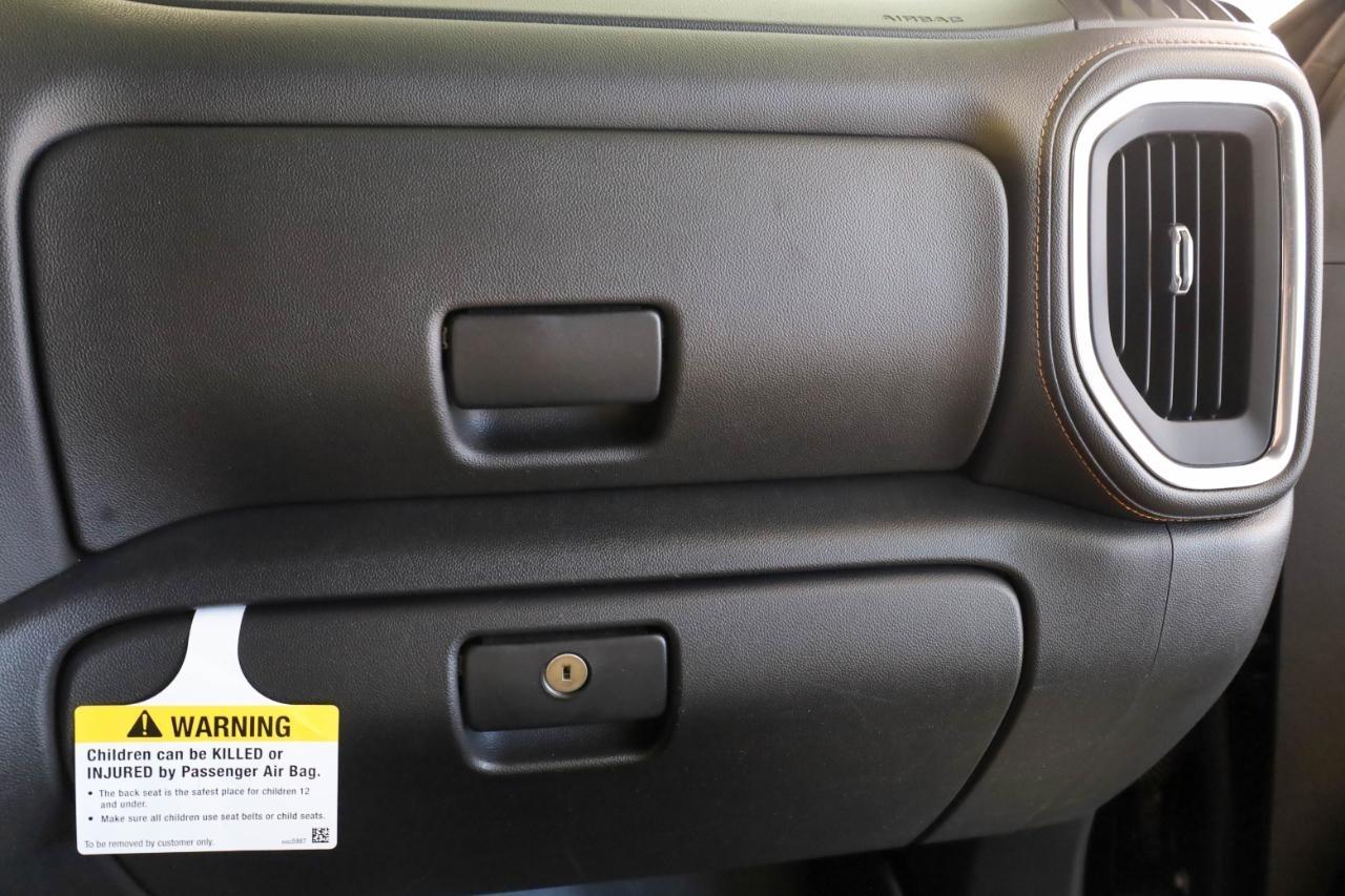 GMC Sierra 2500HD 4WD Crew Cab 159" AT4 2022