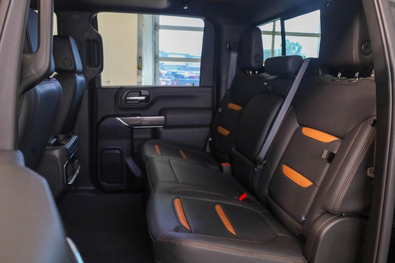 GMC Sierra 2500HD 4WD Crew Cab 159" AT4 2022