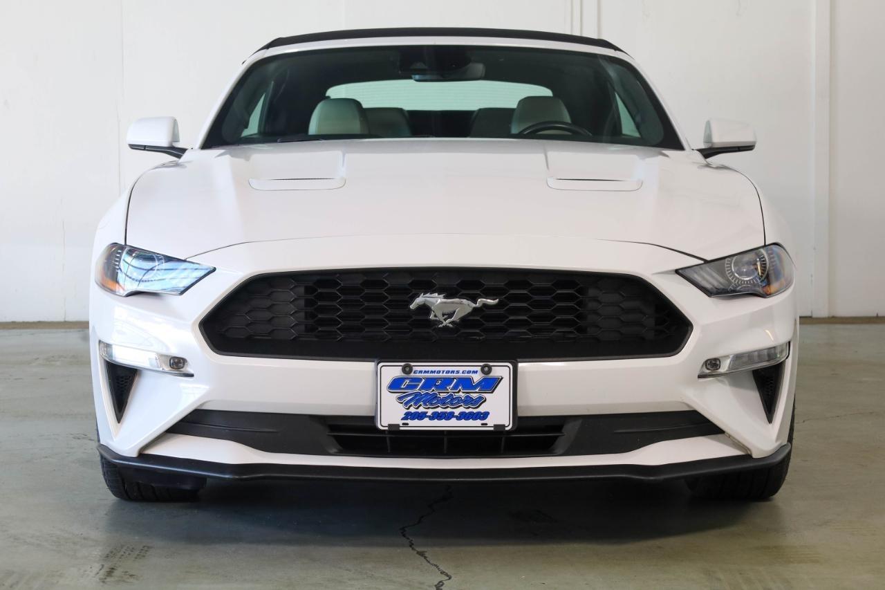 Ford Mustang EcoBoost Convertible 2021