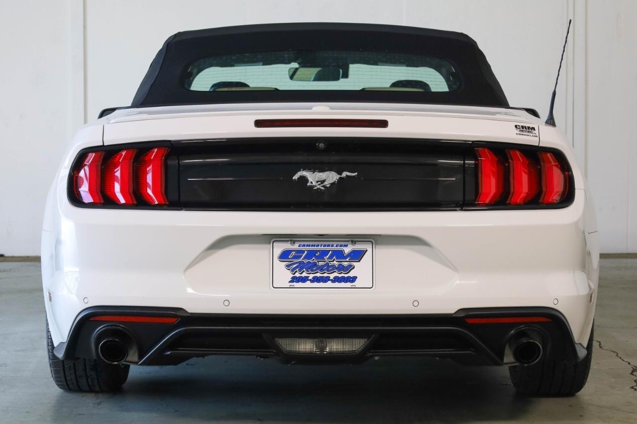 Ford Mustang EcoBoost Convertible 2021