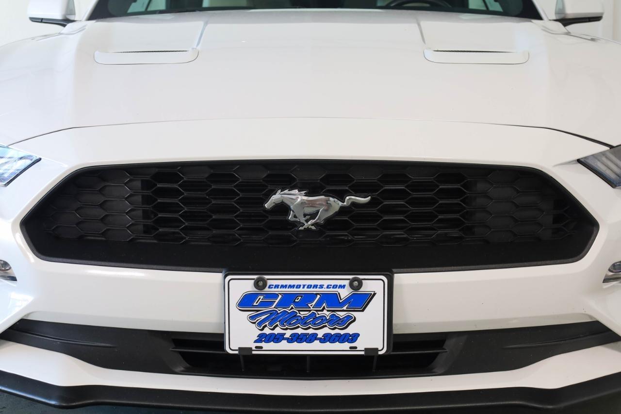 Ford Mustang EcoBoost Convertible 2021