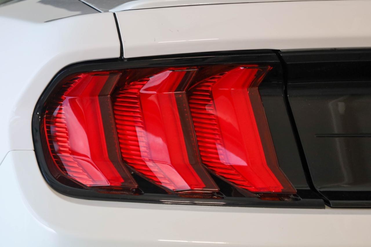 Ford Mustang EcoBoost Convertible 2021